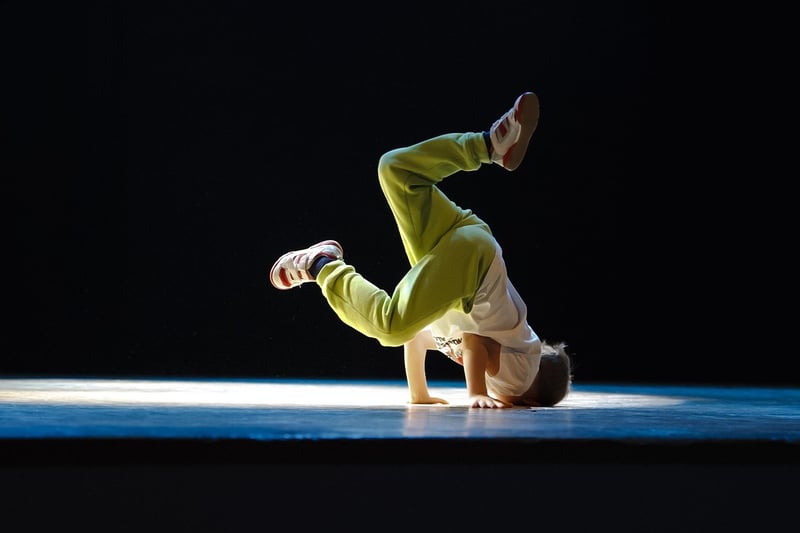 Breakdancing
